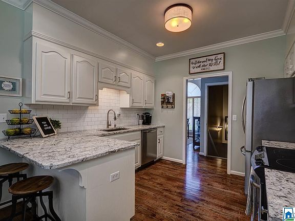 5th image of 6207 Dorsett Woods Dr