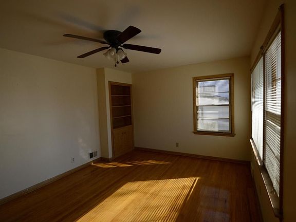 5th image of 804 Townsend St