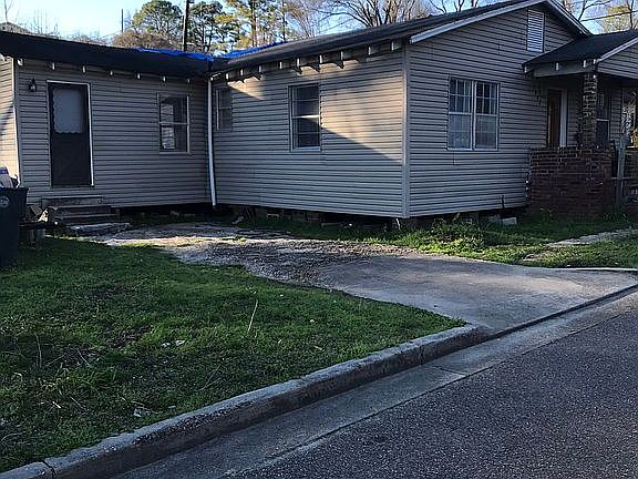 2nd image of 3002 Arcadia Pl
