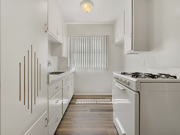 5th image of 4839 W Slauson Ave APT 15