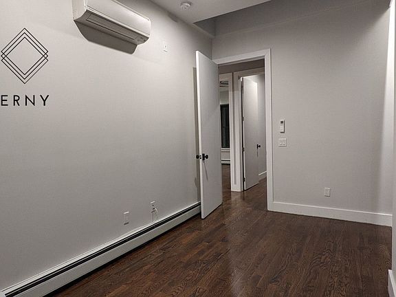 2nd image of 1084 Bedford Ave #Gn