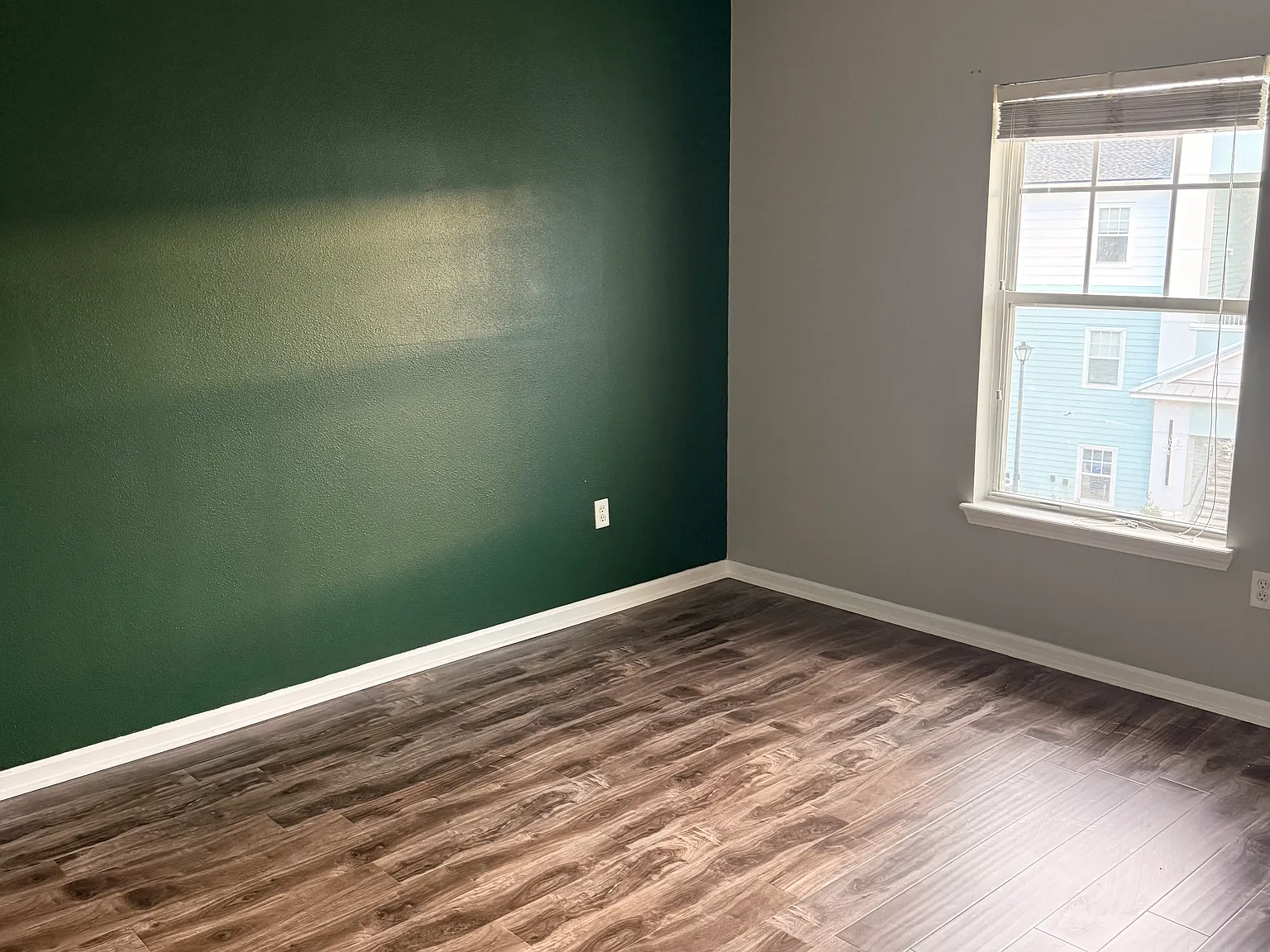 3 bed, 1145 sqft, $1,700 — Photo 4