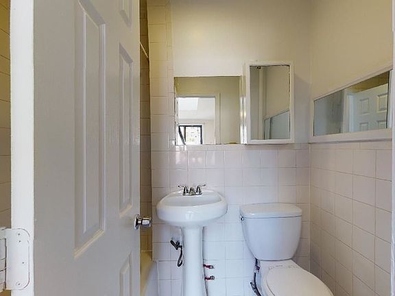 5th image of 31 W 8th St #10-1