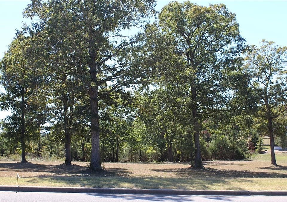 1st image of 34 Park Dr #19