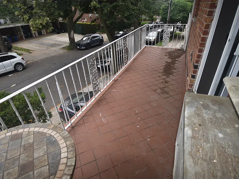 135-35 82nd Ave #MID — Photo 13