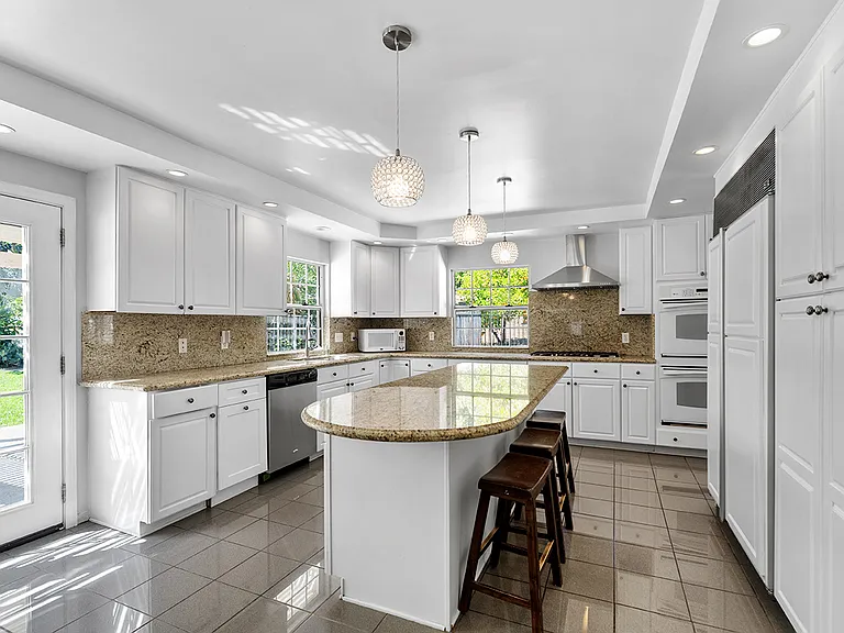 2700 Allman Pl — Photo 28