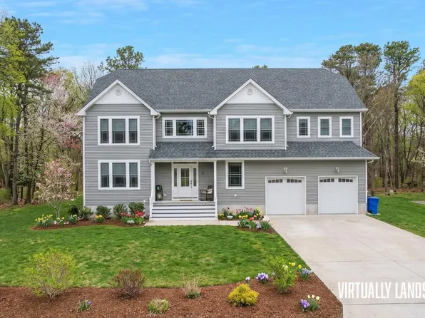 674 Dunedin St, Toms River, NJ 08753