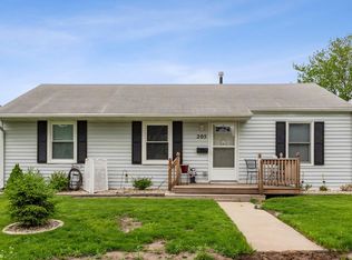 205 Schwartz St, West Burlington, IA 52655