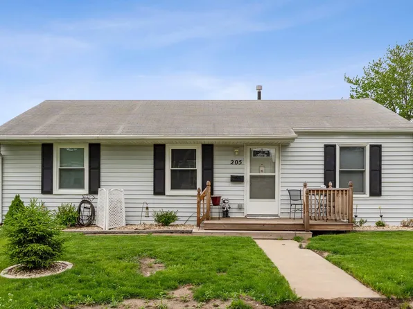 205 Schwartz St, West Burlington, IA 52655