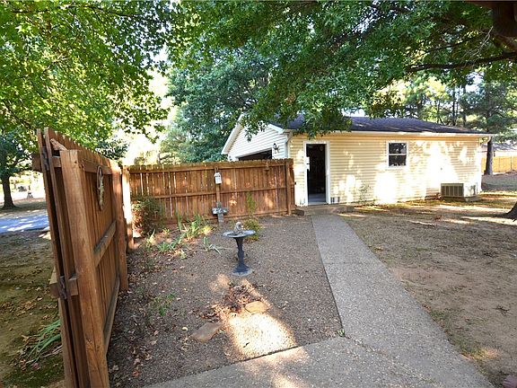 3rd image of 173 N Double Springs Rd