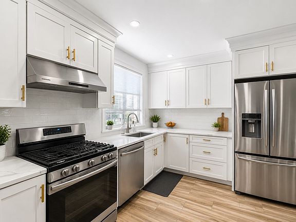 3rd image of 41 Union St #A