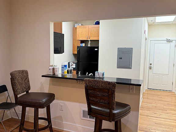 5th image of 2835 W Girard Ave APT 1B