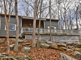 6363 Decker Rd, Bushkill, PA 18324
