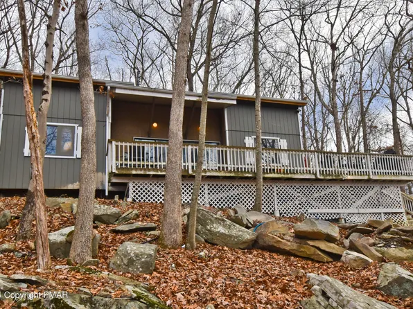 6363 Decker Rd, Bushkill, PA 18324