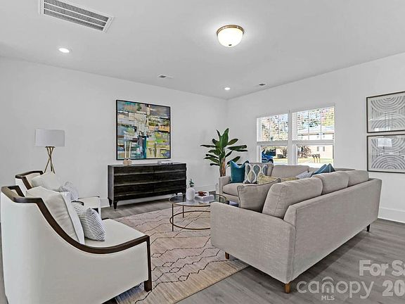 3rd image of 2326 Jons Creek Ln