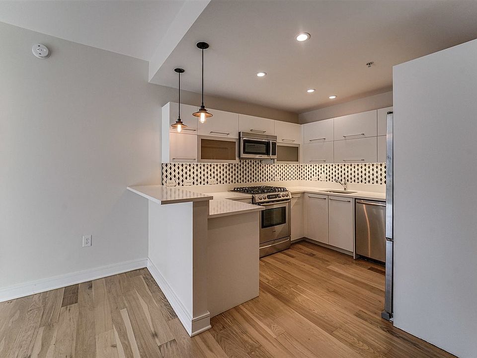 1st image of 1450 Washington St APT 216