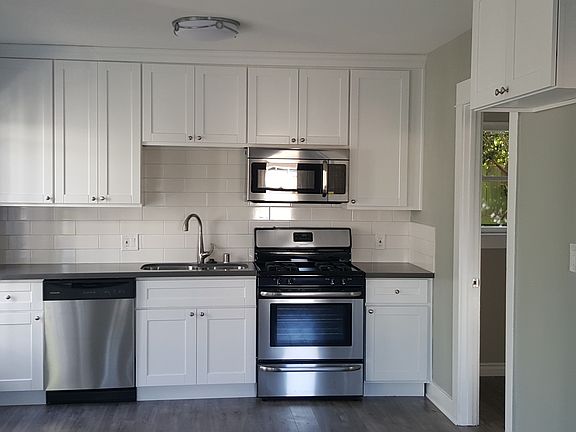 2nd image of 652 W California Ave