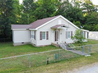 141 Begonia Dr, Summerville, GA 30747