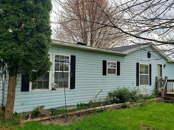 9478 N Pingree Rd, Alma, MI 48801