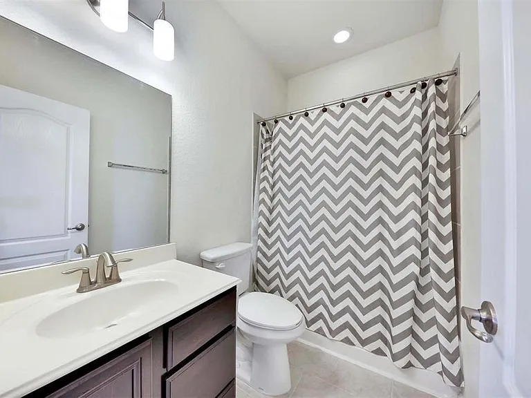 22423 Auburn Valley Ln — Photo 16
