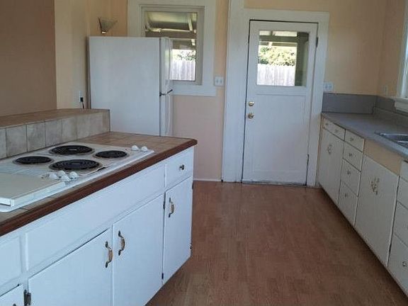 Main house center island kit