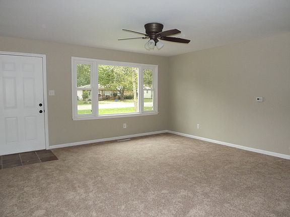 2nd image of 765 Jonette Ave