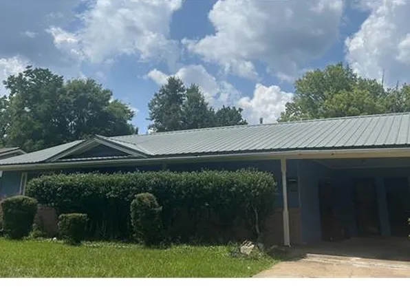 5532 Draughn Dr, Jackson, MS 39209