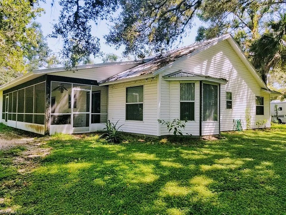 2nd image of 49 Riverbend Dr