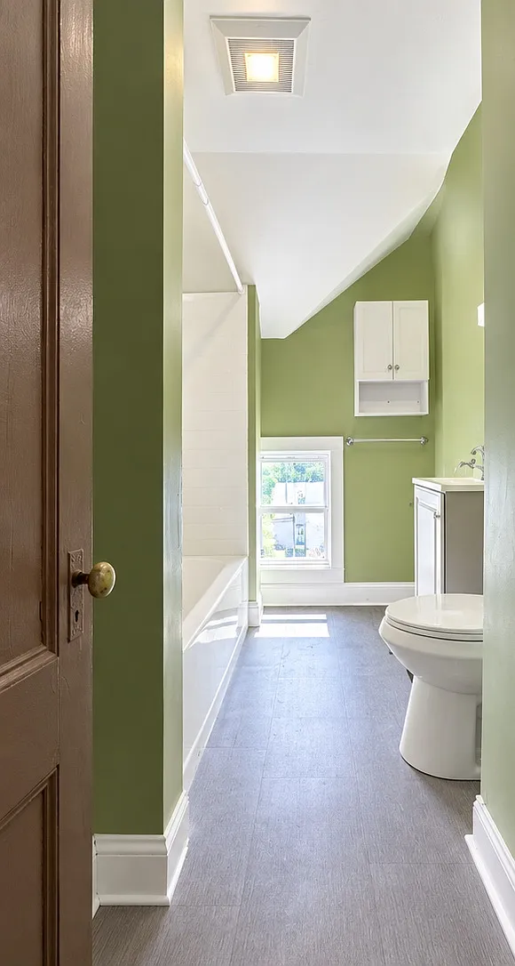 2 bed, $1,700 — Photo 3