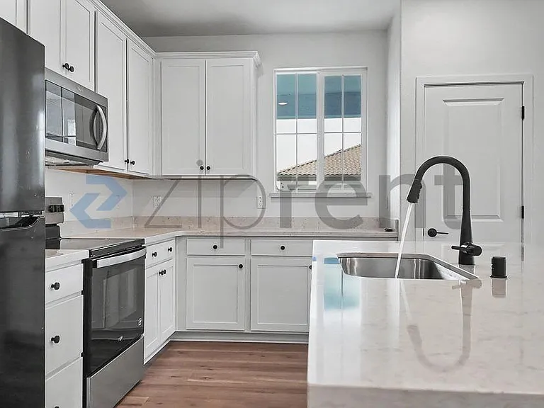 10110 Elise Way — Photo 17