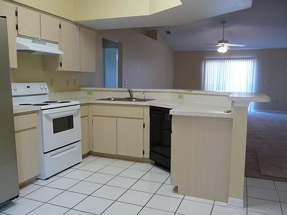 4th image of 2552 Countryside Pines Dr