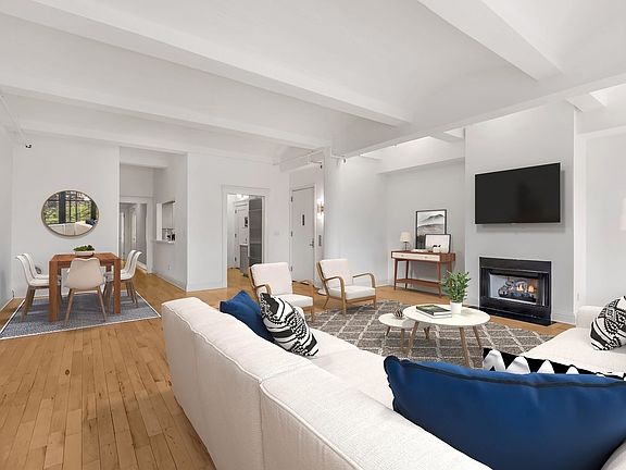 4th image of 27 N Moore St APT 5E