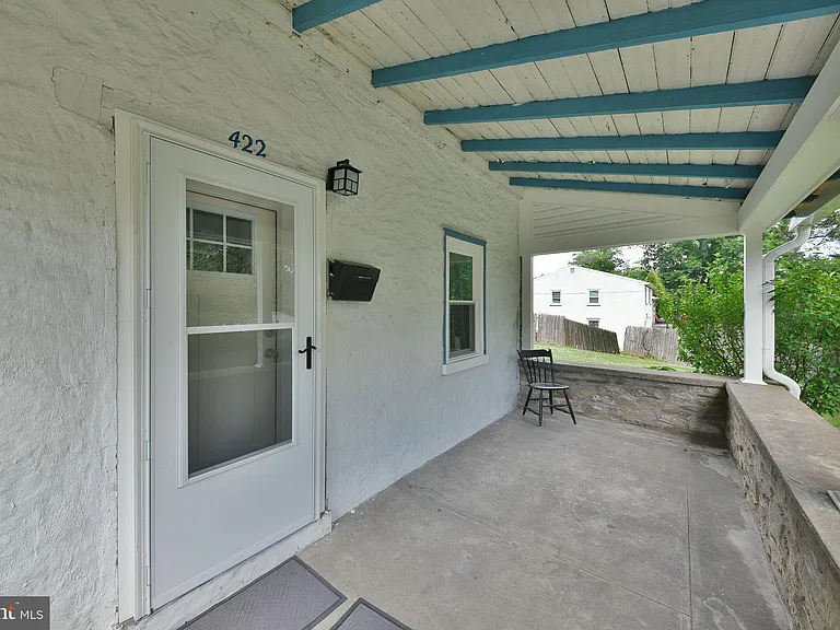 422 Willow Grove Ave — Photo 6