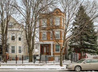 2707 N Central Park Ave, Chicago, IL 60647