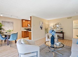 2456 W Bayshore Rd APT 9, Palo Alto, CA 94303