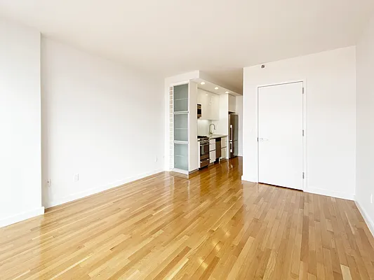 Rented by Compass | media 13