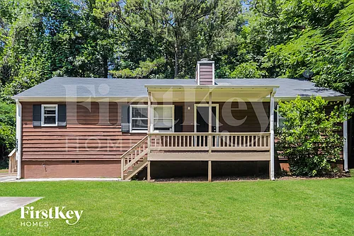 585 Kurtz Rd Photo 1