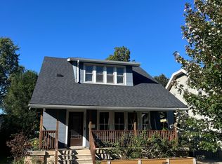 1047 Fountain St NE, Grand Rapids, MI 49503