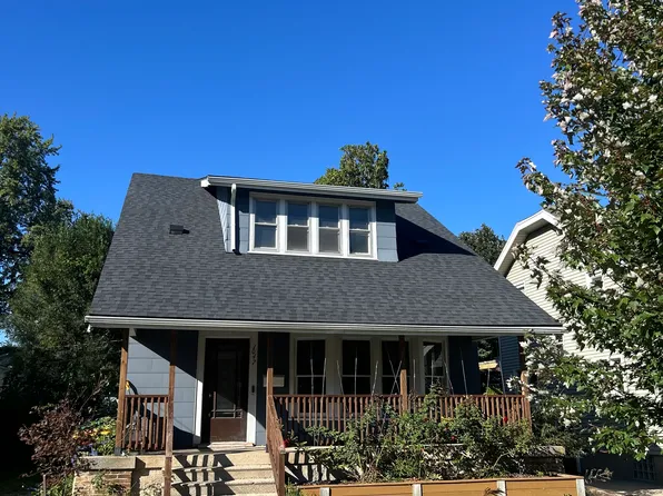 1047 Fountain St NE, Grand Rapids, MI 49503