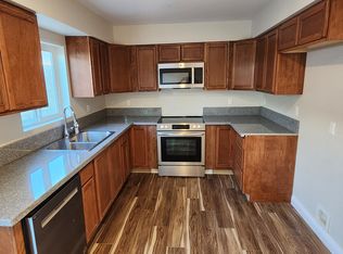 66688 1st St #3, Desert Hot Springs, CA 92240