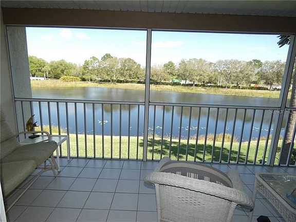 2nd image of 201 Silver Lake Dr Unit 205