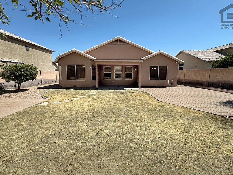 12614 W Avalon Dr — Photo 39
