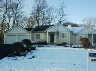 108 Gladeridge, Camillus, NY 13031