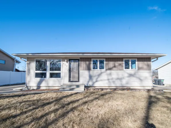 959 18th St SE, Rochester, MN 55904