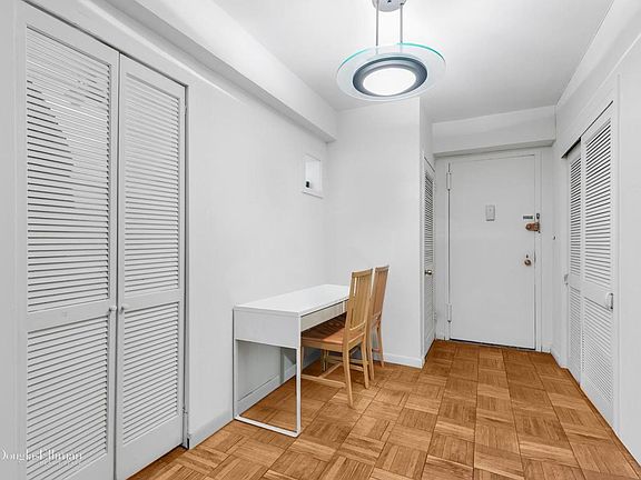 2nd image of 415 E 52nd St APT 1DB