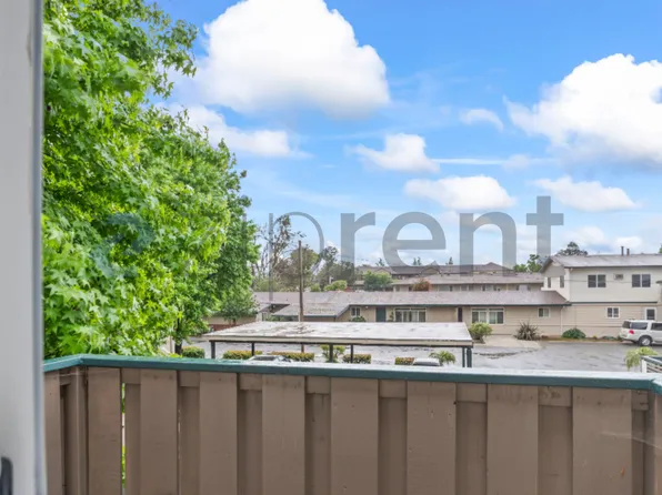 1185 Meadow Ln, Concord, CA