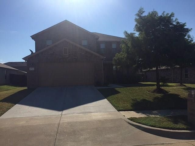 1st image of 4714 Bridlewood Ln