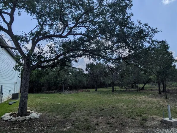 125 Golf Crest Dr, Wimberley, TX 78676