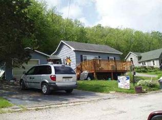 457 E River St, Darlington, WI 53530
