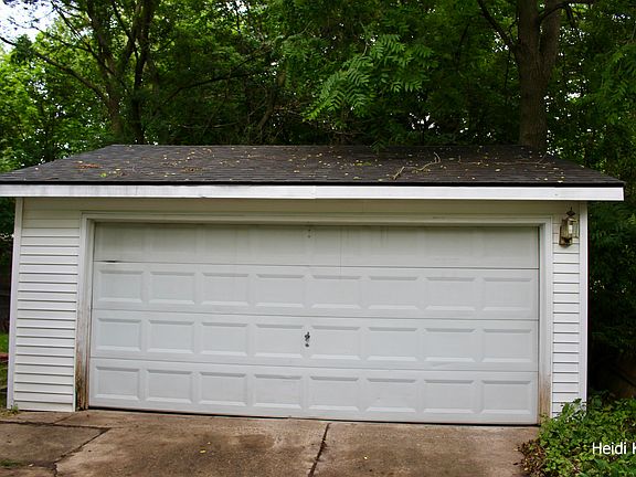 4th image of 1382 Stanwood St NW